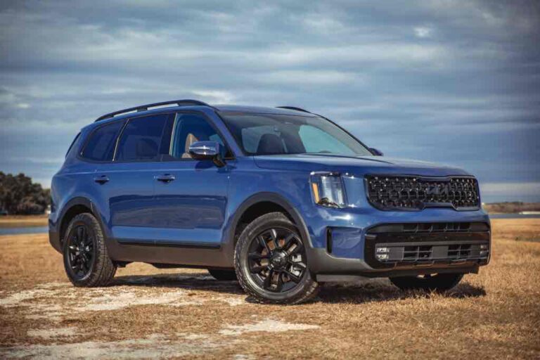 Commanding Confidence: 2025 Kia Telluride X-Pro SX Prestige V6 AWD Review