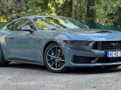 Ford Mustang Fastback Dark Horse 5.0 V8 Review: Classic and Raw Muscle